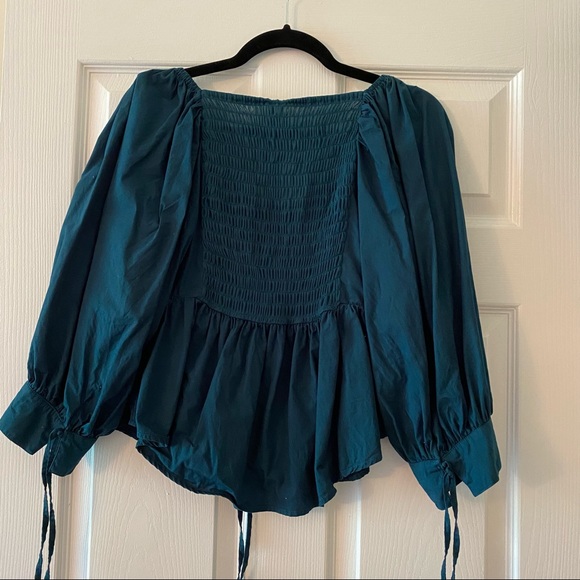 Gorgeous deep teal babydoll-esque blouse - Picture 5 of 5